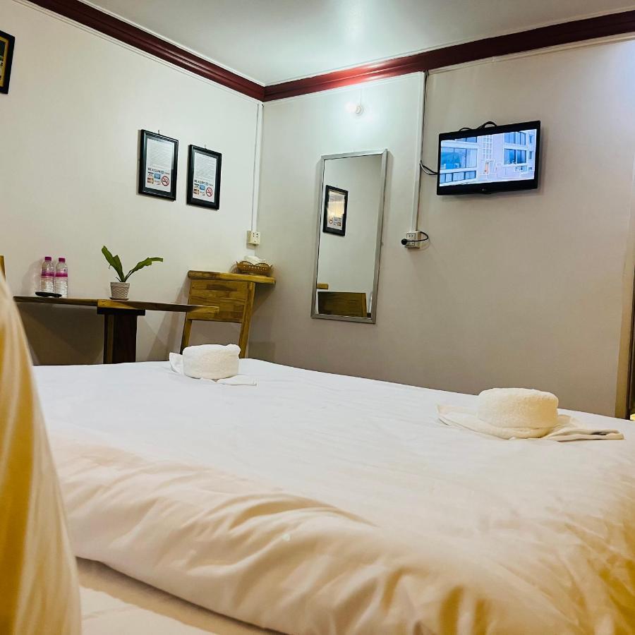 Por Chey Hotel Battambang Ngoại thất bức ảnh